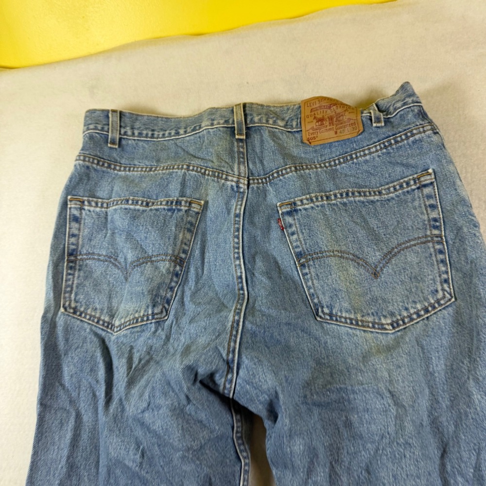 Vintage Levis 505 Mens 40x30 Light Wash Blue Regular‎ Fit Straight Leg Made in